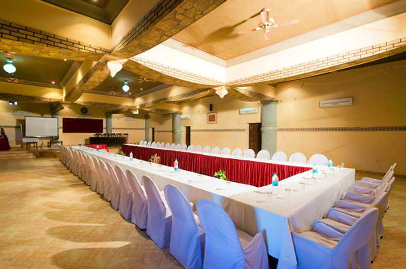 Nirali Dhani Ethnic Heritage Hotel And Resort Jodhpur  Dış mekan fotoğraf