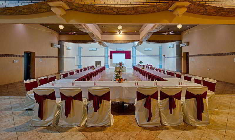 Nirali Dhani Ethnic Heritage Hotel And Resort Jodhpur  Dış mekan fotoğraf