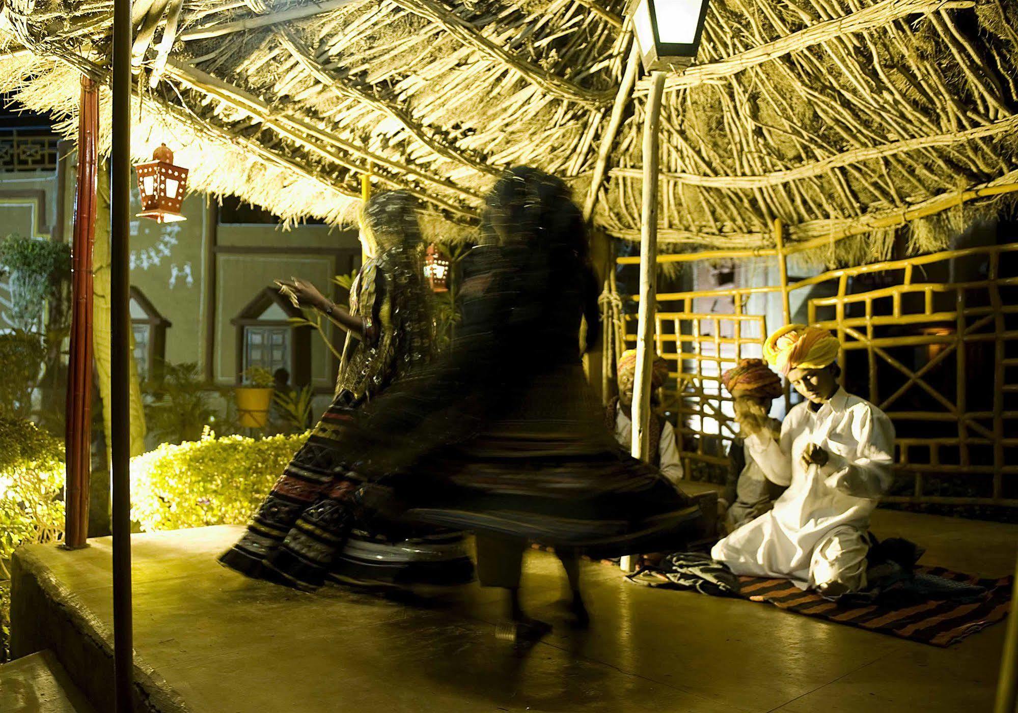 Nirali Dhani Ethnic Heritage Hotel And Resort Jodhpur  Dış mekan fotoğraf